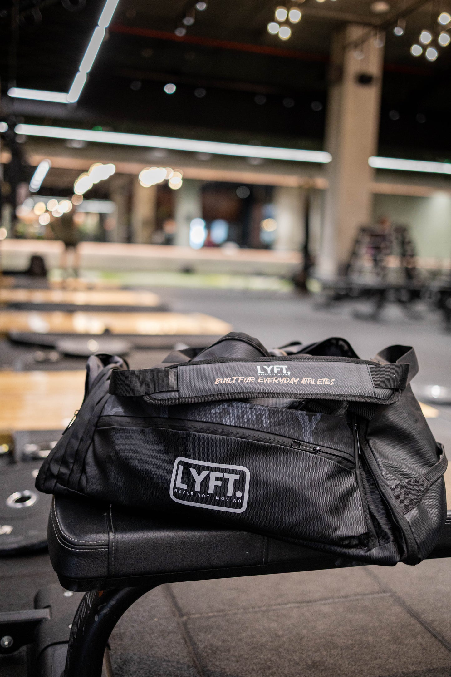 LYFT. CORE-DUAL UTILITY BAG 46L (LARGE)